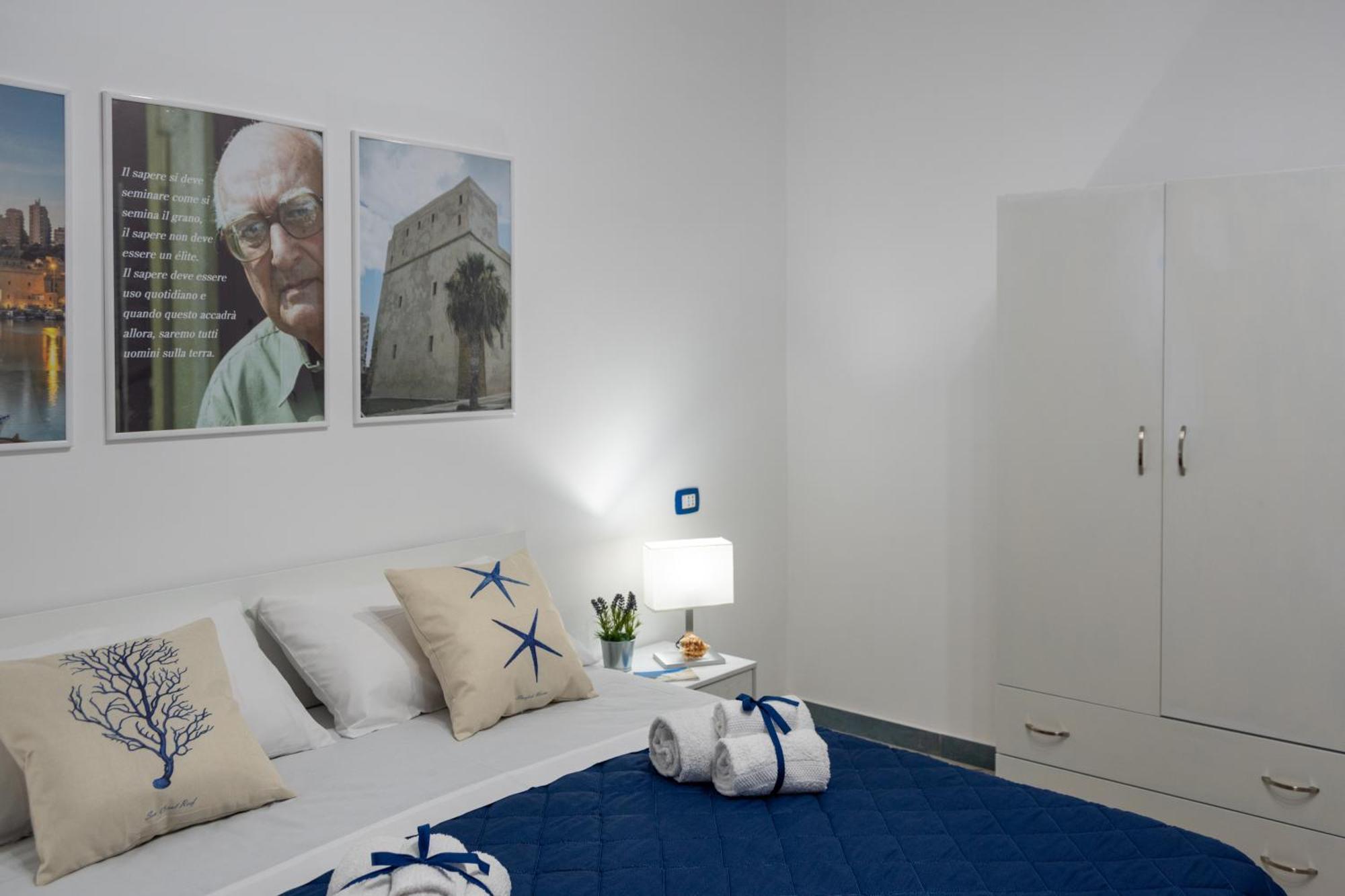 Casa Vacanze La Casetta Di Zinu' Porto Empedocle Exterior photo